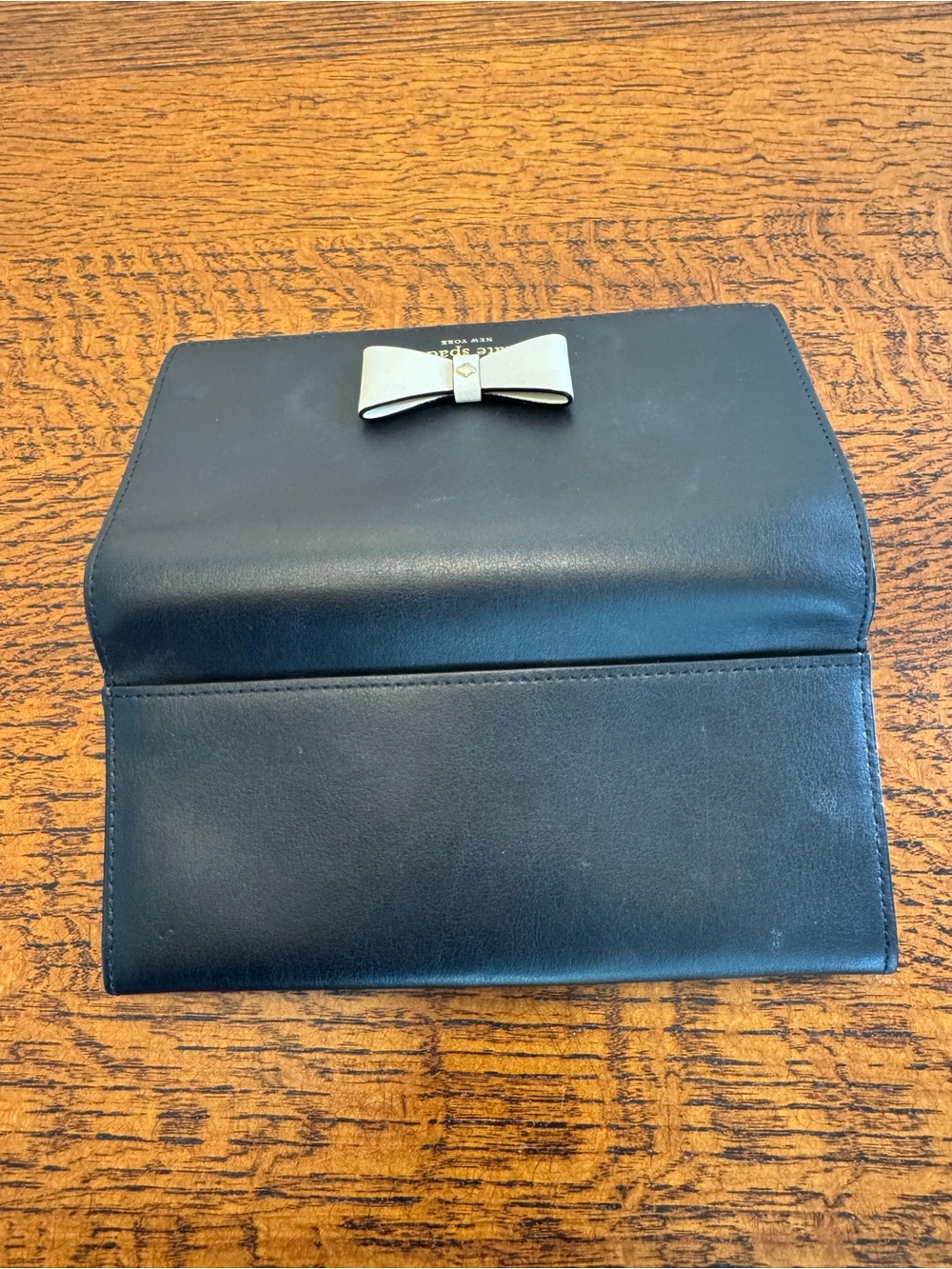 Kate Spade Baldwin Street Nisha Leather Bow Wallet EUC - Picture 7 of 9
